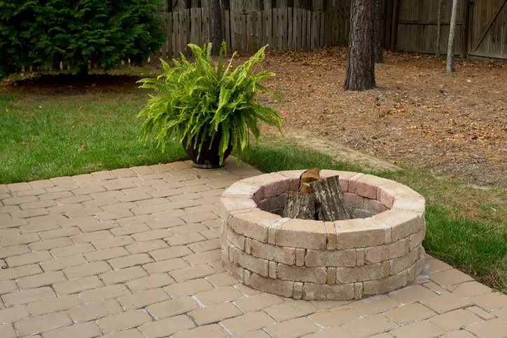 Benefits Of Hardscaping For Low-maintenance Landscaping in Elmendorf TX